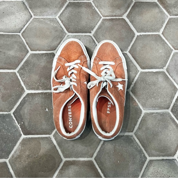 Converse All Star Low-Top Suede Sneakers in Rust Orange with White Star - Picture 3 of 4